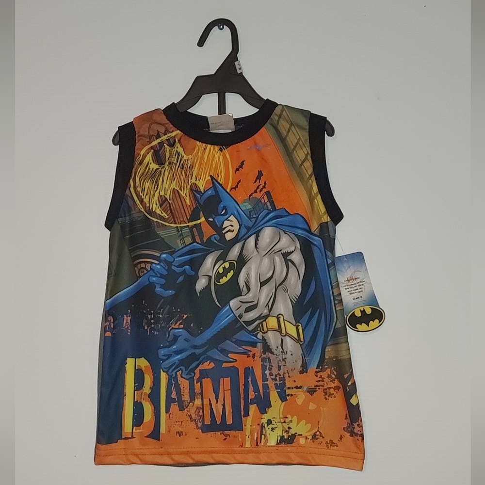 Superhero Chic: KWC 4T Matching Set with Batman Design